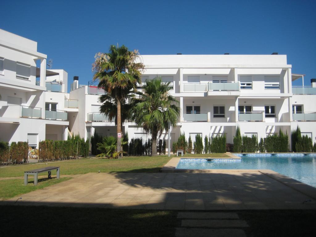 Apartamentos Fercamar Denia Bagian luar foto
